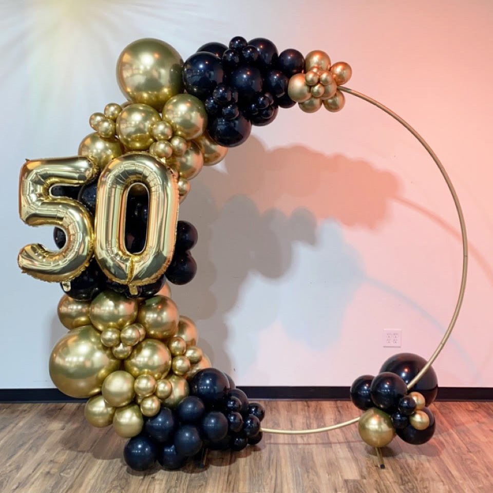 Gold Foil Number Balloon – 32