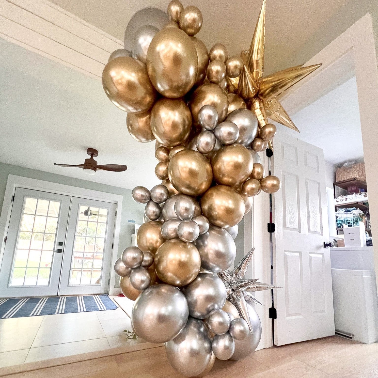 Classic Glam Silver & Gold Balloon Arch Kit